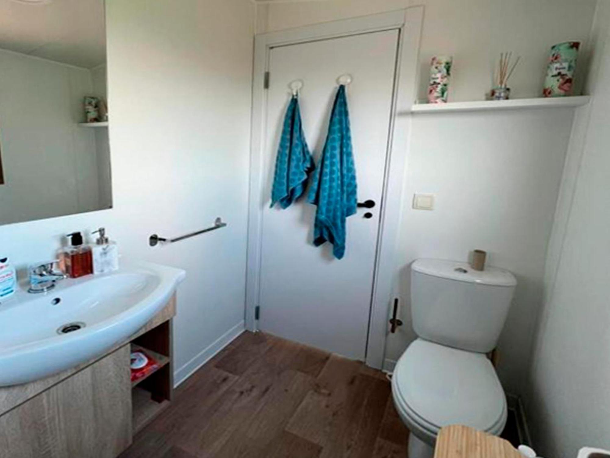 Apartamentos Via Street 3000 Hinojedo Bagian luar foto